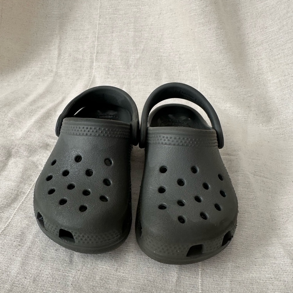 CROCS Classic Gray Clogs